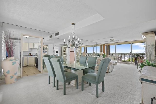 5 of 29 - 134 Lakeshore Drive #814, North Palm Beach, FL