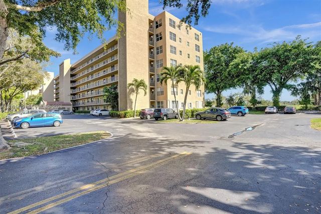 4570 Nw 18th Avenue #202, Deerfield Beach