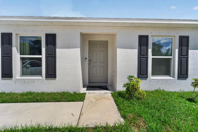 3 of 37 - 1051 Sw Becker Road, Port St. Lucie, FL