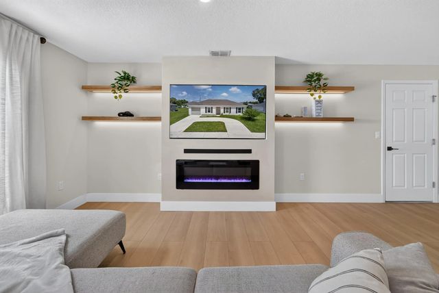 5 of 37 - 1051 Sw Becker Road, Port St. Lucie, FL