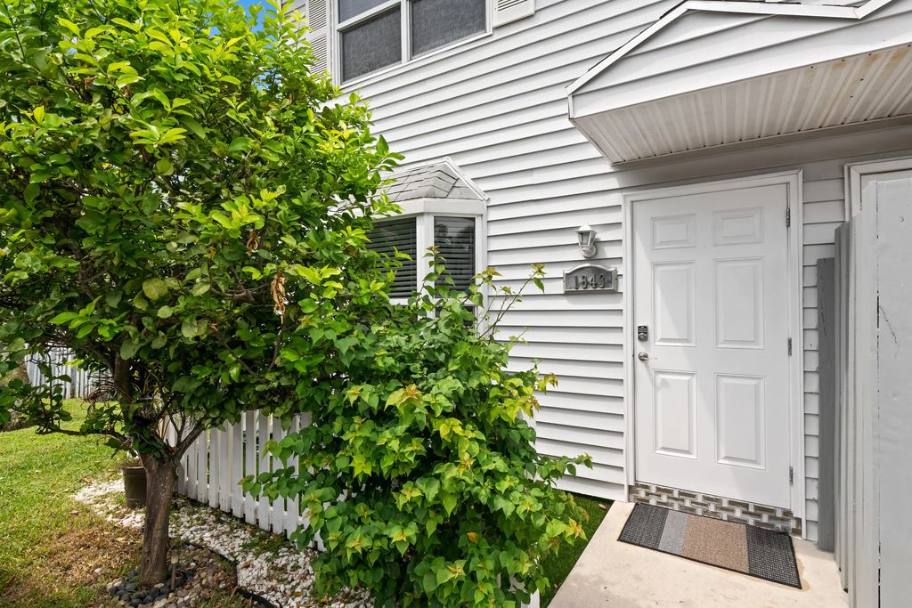 1843 Ne 15th Avenue, Fort Lauderdale