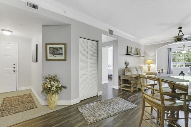 3 of 30 - 8303 Myrtlewood Circle W, Palm Beach Gardens, FL