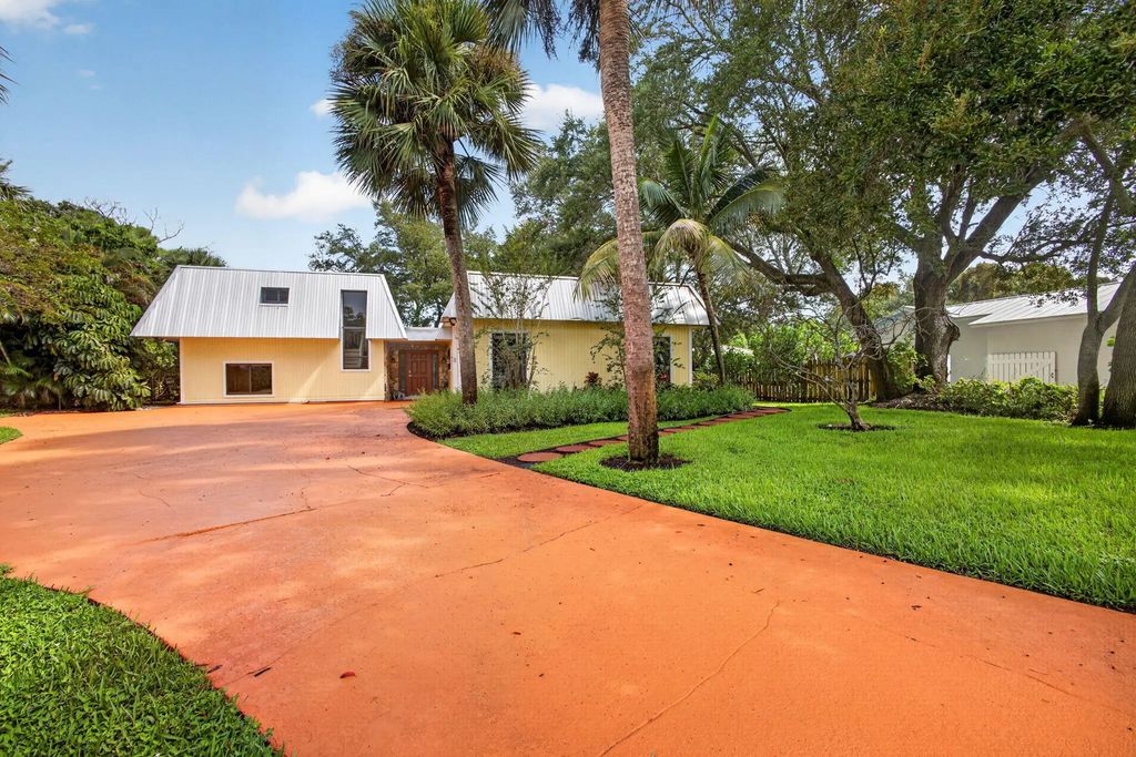 2425 Niki Jo Lane, Palm Beach Gardens