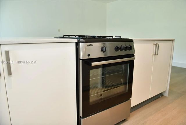 5 of 17 - 65 Washington Avenue #25, Miami Beach, FL
