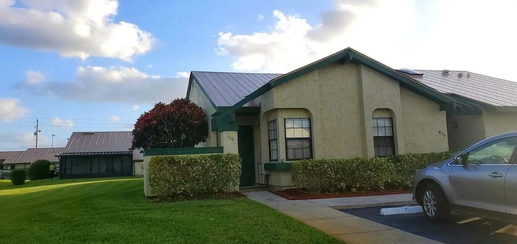 650 Sw Veronica Avenue, Port St. Lucie