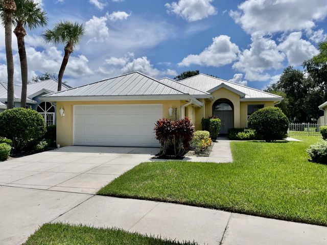 2571 Sw Greenwich Way, Palm City