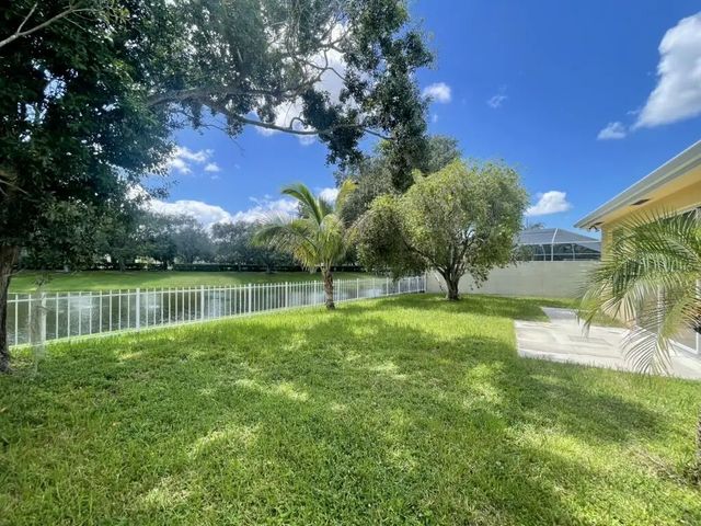 5 of 33 - 2571 Sw Greenwich Way, Palm City, FL