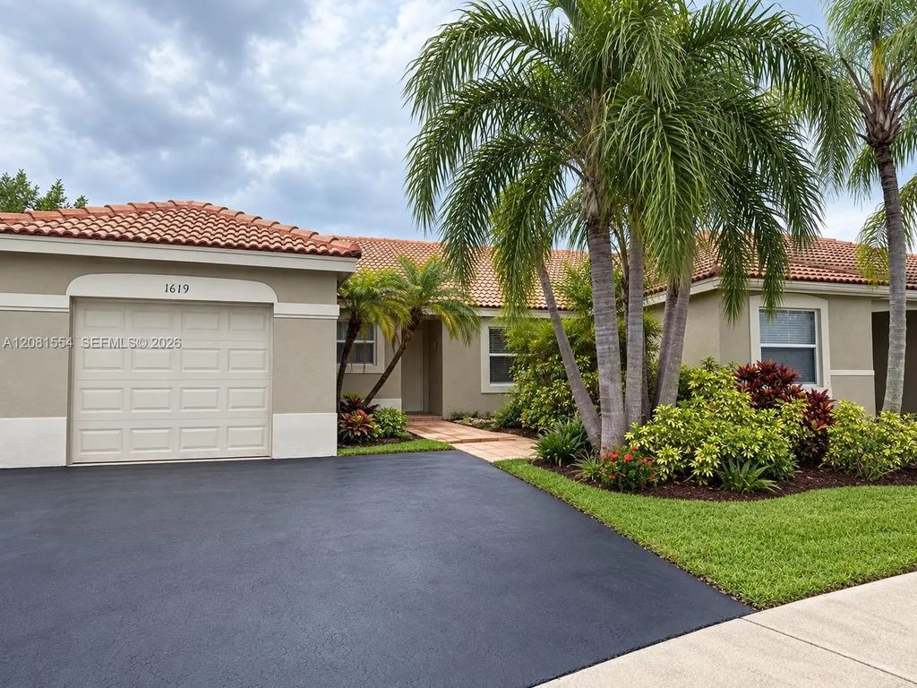 1619 Orion Lane, Weston