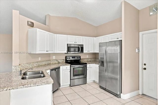 4 of 27 - 1619 Orion Lane, Weston, FL