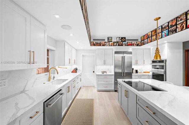 5 of 41 - 238 E San Marino Drive, Miami Beach, FL