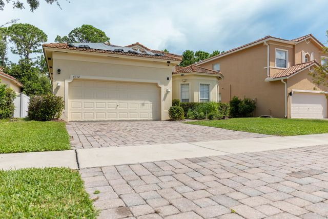 4 of 62 - 6212 Spring Lake Terrace, Fort Pierce, FL