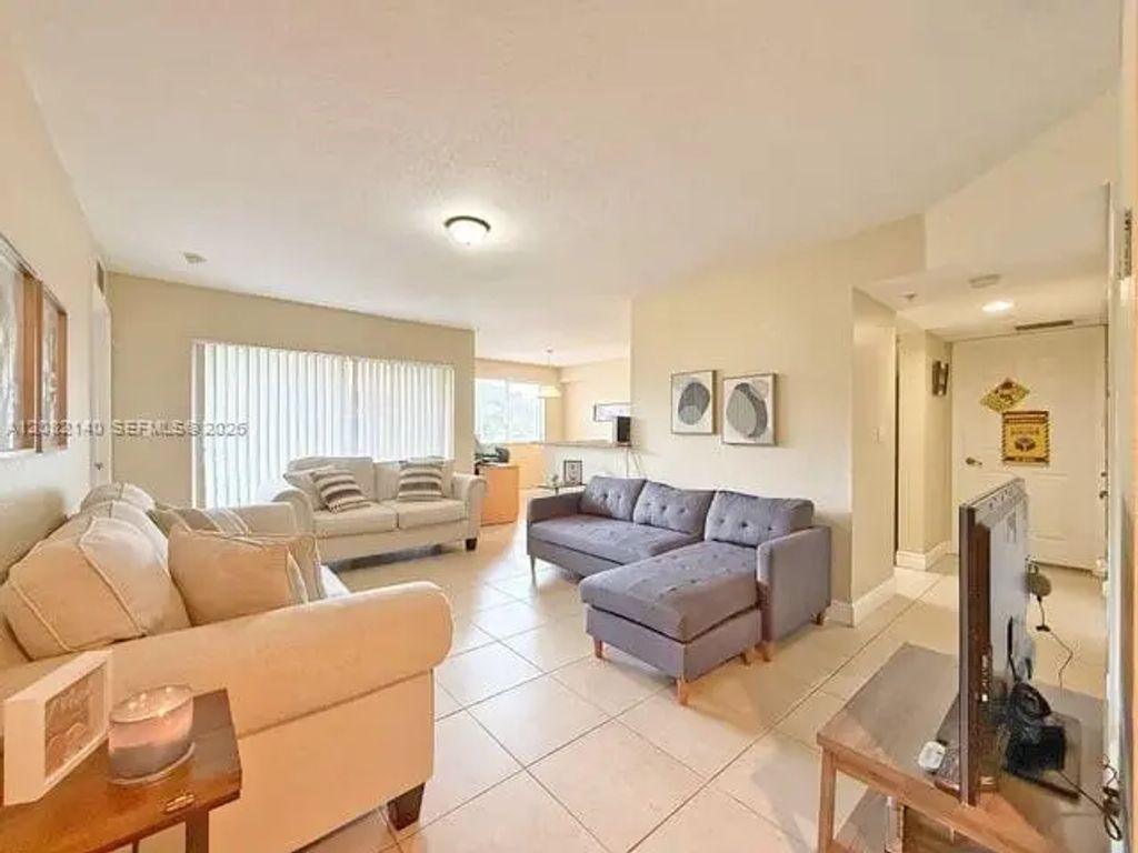 N/A, Cutler Bay