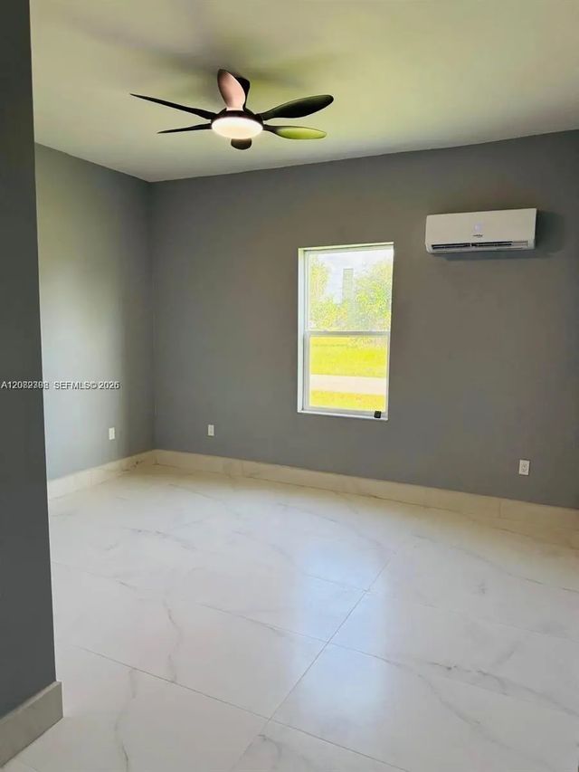 5 of 9 - 401 Lexington Drive, , FL