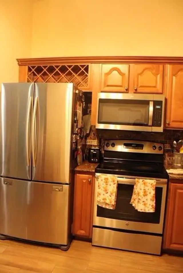 3 of 37 - 18751 Shauna Manor Drive, Boca Raton, FL