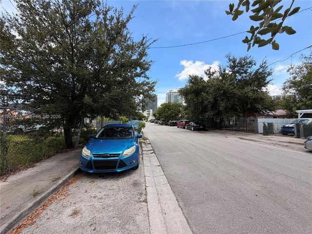 5 of 5 - 89 Nw 34th Terrace, Miami, FL