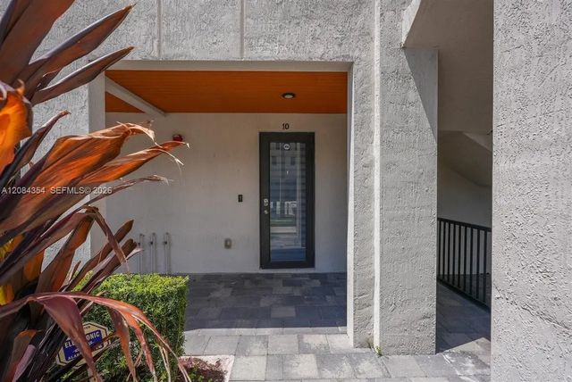 3 of 42 - 10455 Nw 82nd Street #10, Doral, FL
