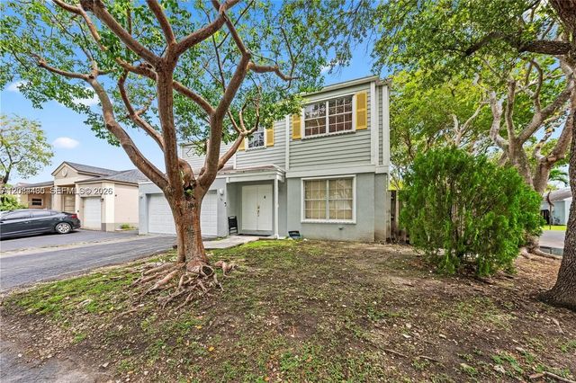 2 of 29 - 22316 Sw 99th Avenue, Cutler Bay, FL