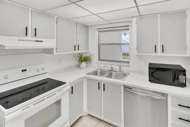 3 of 48 - 6800 Royal Palm Boulevard #unit 207f, Margate, FL