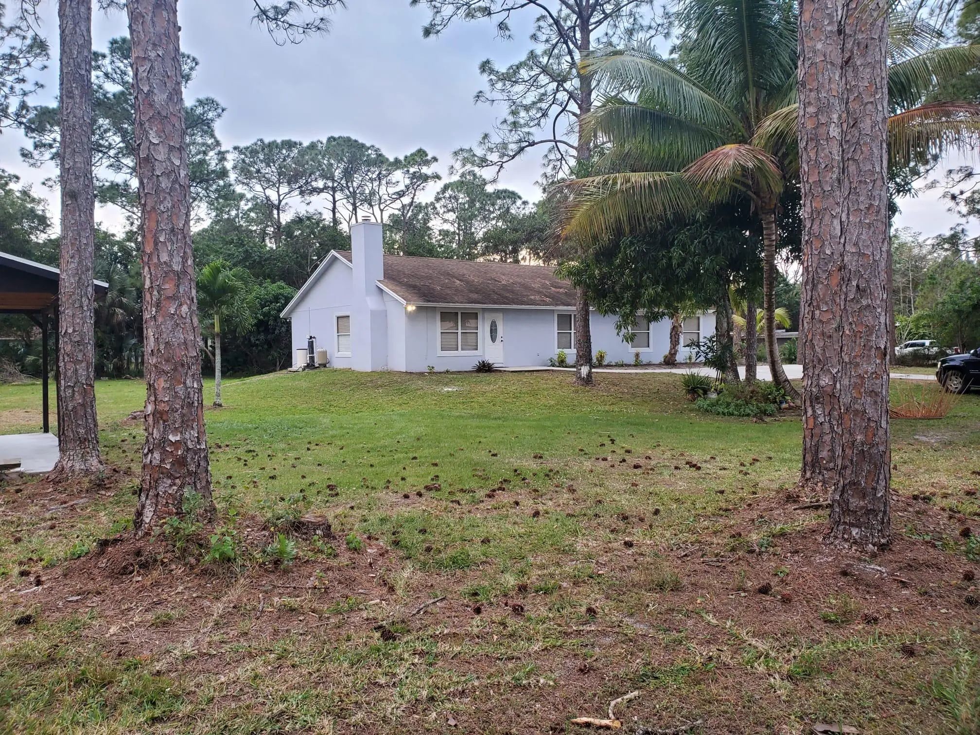 Residential Real Estate for Sale located in the neighborhood of Acreage, in the city of The Acreage, FL