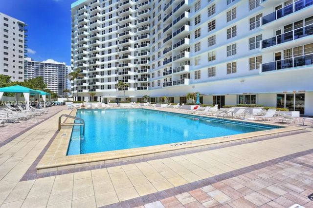 3 of 15 - 3725 S Ocean Drive #715, Hollywood, FL