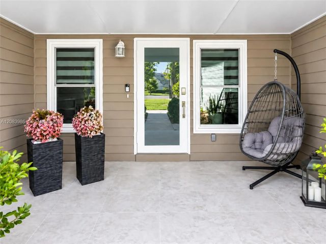 2 of 19 - 327 Marquee Drive, Kissimmee, FL
