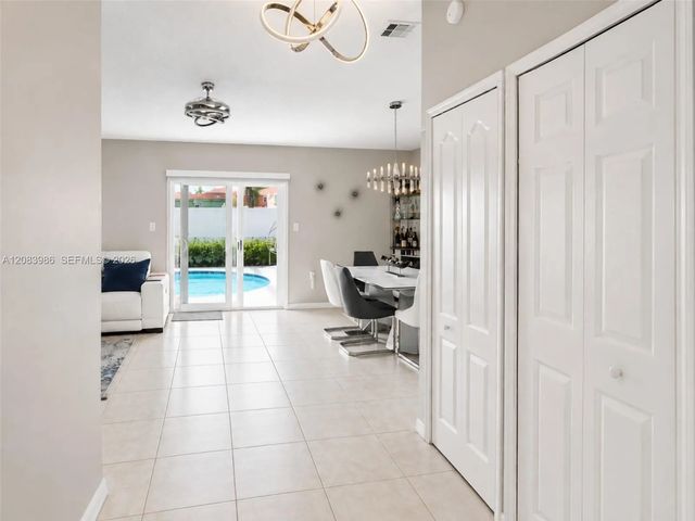 3 of 19 - 327 Marquee Drive, Kissimmee, FL