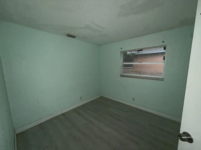 4 of 9 - 2121 Nw 26th Avenue, Fort Lauderdale, FL