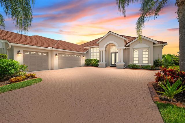 2 of 39 - 782 Sw Marsh Harbor Bay, Port St. Lucie, FL