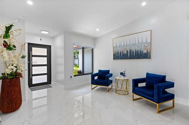 4 of 32 - 17374 Nw 66th Place, Hialeah, FL
