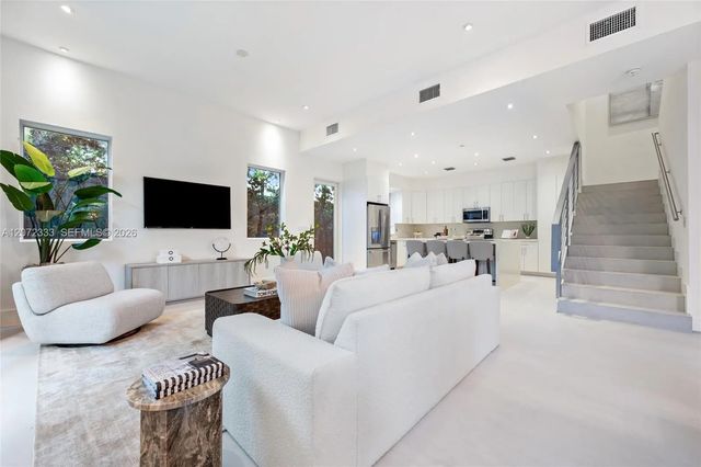 4 of 26 - 1620/1622 Sw 30th Avenue, Miami, FL