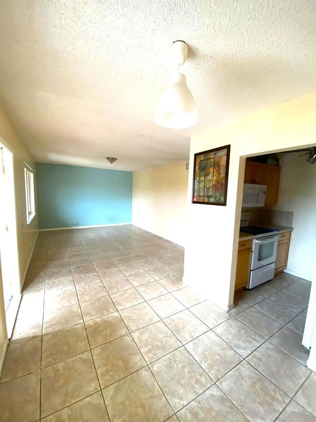 2 of 9 - 1020 Crystal Lake Drive #209, Deerfield Beach, FL