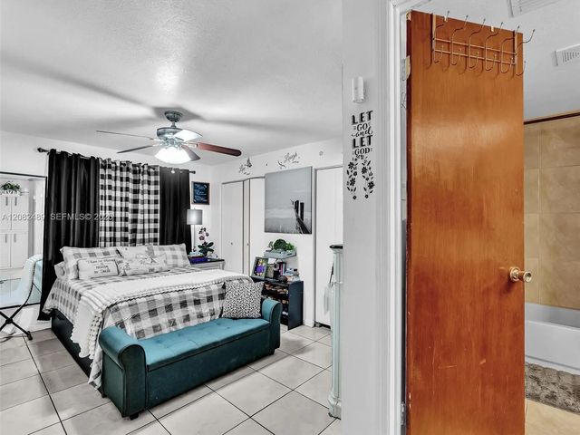 4 of 6 - 10055 Nw 5th Avenue, , FL