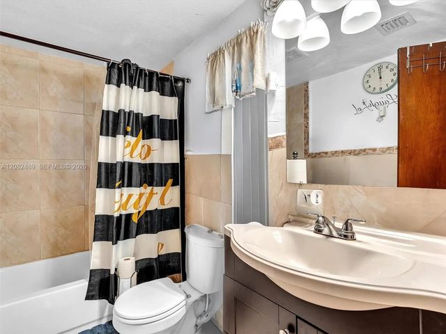 5 of 6 - 10055 Nw 5th Avenue, , FL