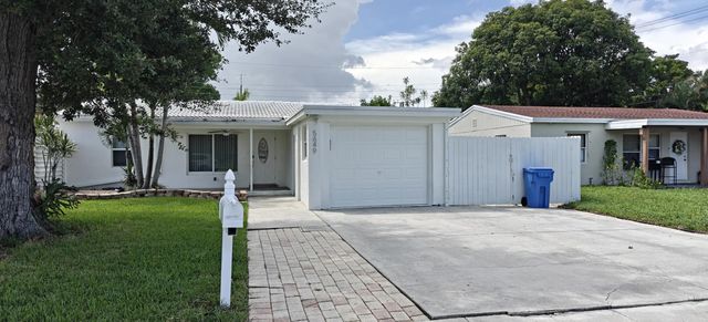 5 of 16 - 5649 Ne 5th Terrace, Oakland Park, FL