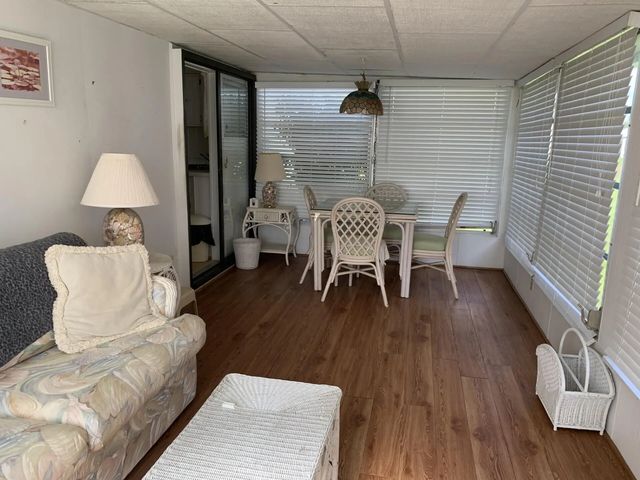 5 of 27 - 3 Oro Grande Way, Port St. Lucie, FL