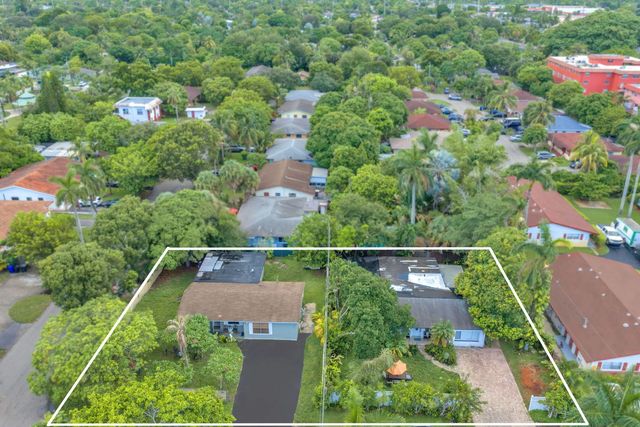 2 of 4 - 461 Nw 17th Place, Fort Lauderdale, FL
