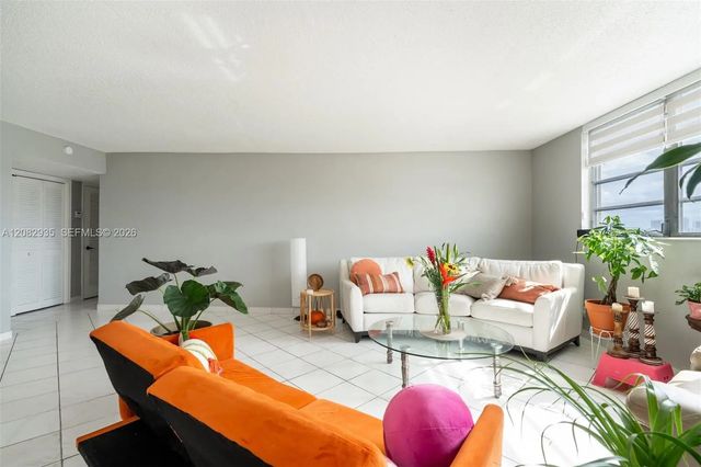 4 of 22 - 1811 Jefferson Street #601, Hollywood, FL