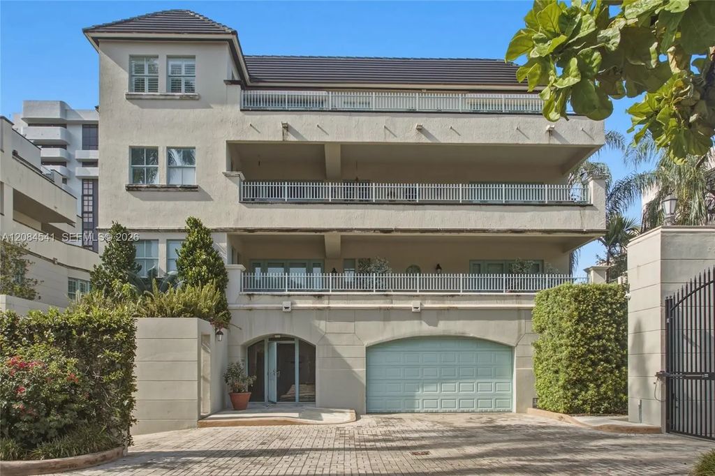 2600 Segovia Street #703, Coral Gables