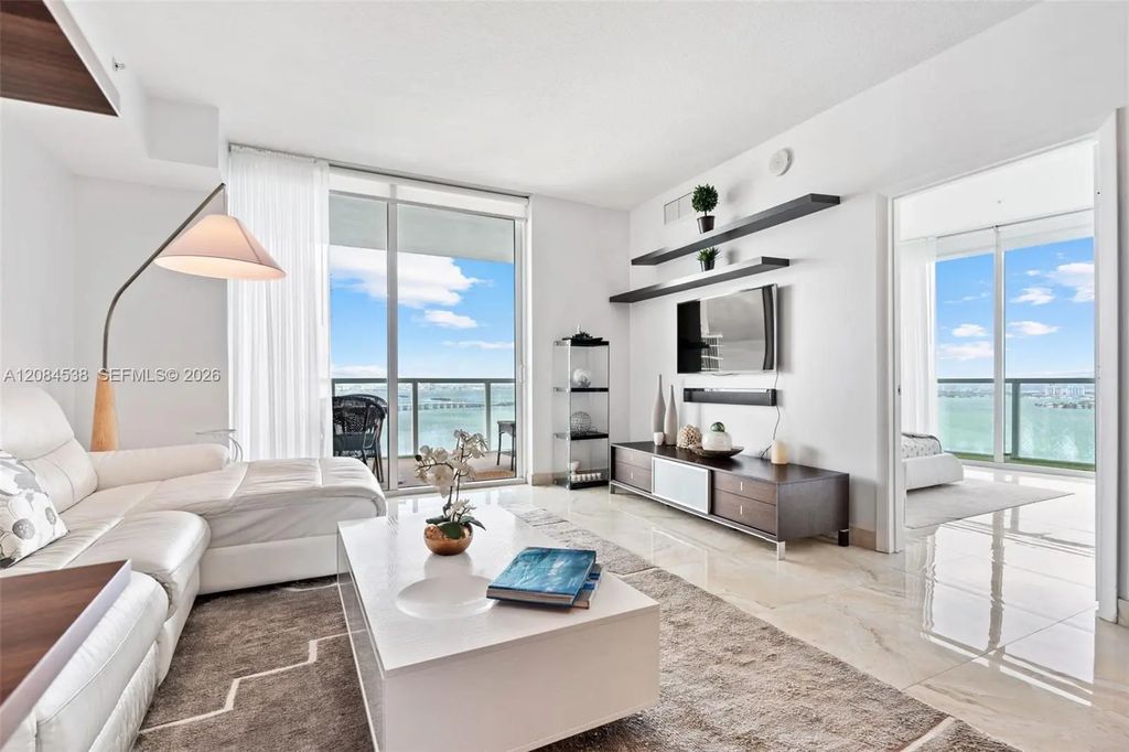 1900 N Bayshore Drive #3315, Miami