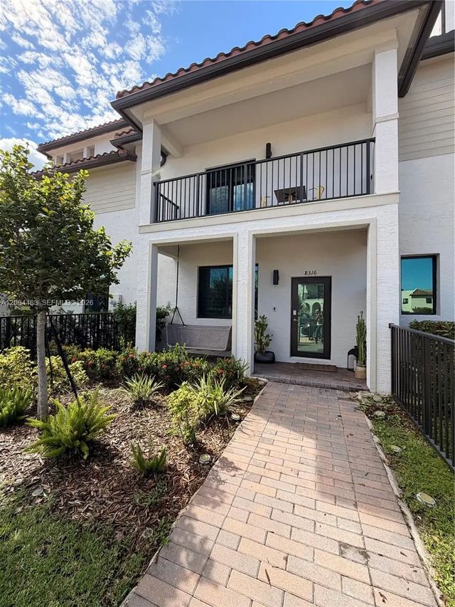 8316 Nw 43rd Street, Doral