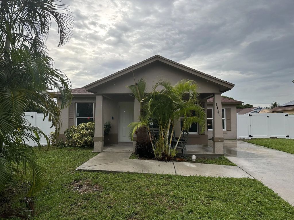 1111 Douglass Avenue, West Palm Beach