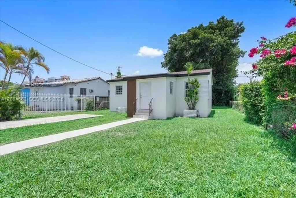1530 Nw 55th Street, Miami