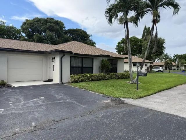2 of 18 - 4695 Robinwood Place #b, Boynton Beach, FL