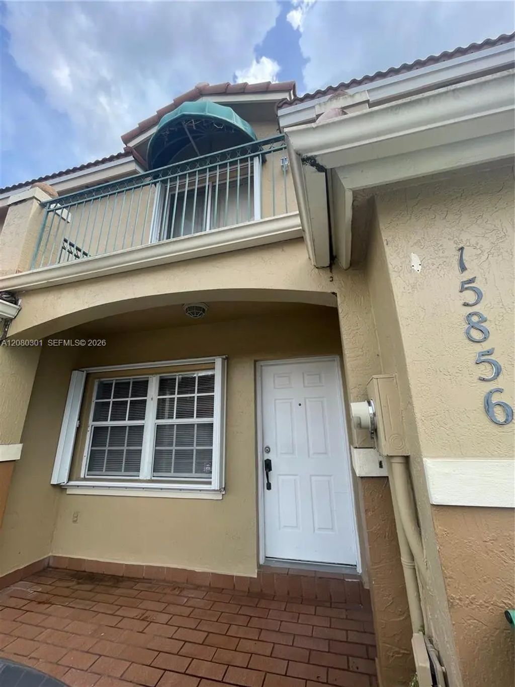 15856 Sw 71st Street, Miami
