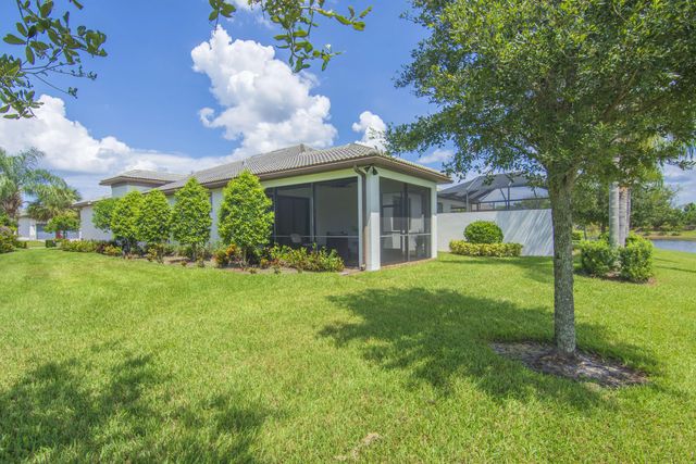 5 of 38 - 4425 Beauty Leaf Circle, Vero Beach, FL