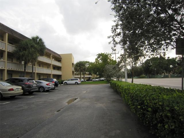2 of 12 - 6150 Nw 62nd Street #107, Tamarac, FL