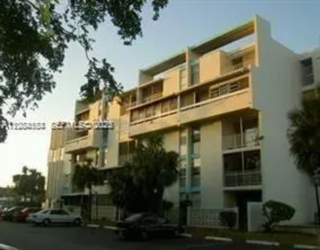 2017 Nw 46th Avenue #a104, Lauderdale Lakes