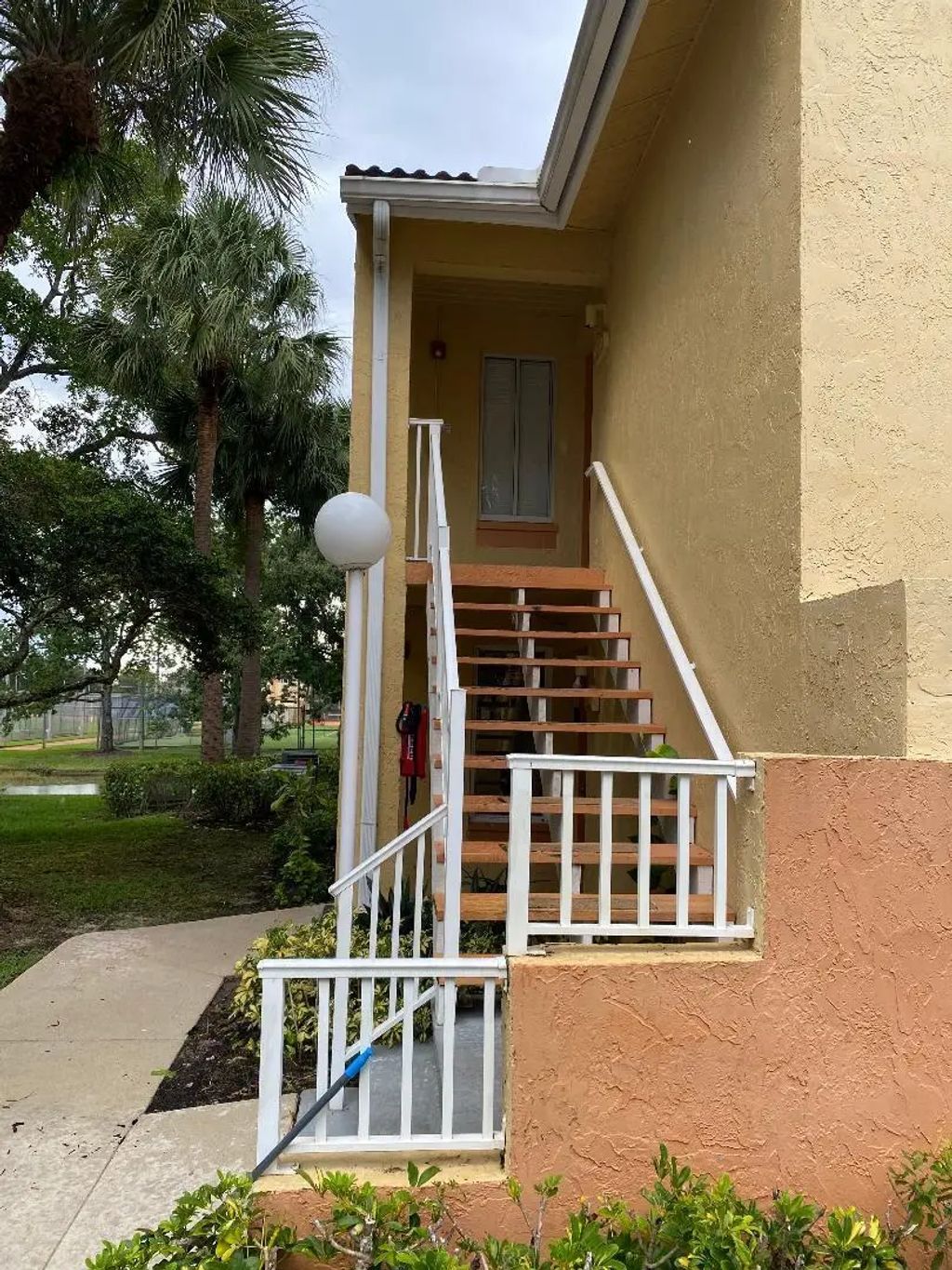 1095 Coral Club Drive #1095, Coral Springs