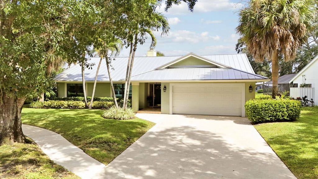 6577 Woodloch Court, Jupiter