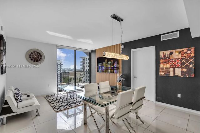 3 of 42 - 5252 Nw 85th Avenue #1709, Doral, FL
